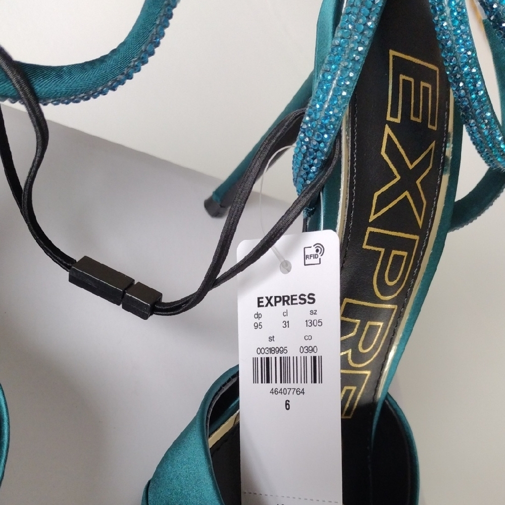 Express Teal Bow Rhinestone Women's Strap Pumps Heels. Size 6. - Picture 6 of 11